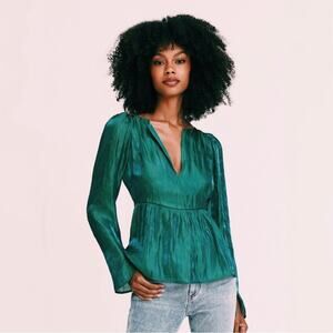 SOMETHING NAVY Women’s Iridescent Emerald Green Satin Peplum Blouse